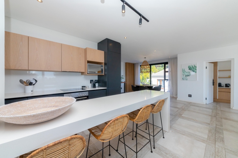 To Let 3 Bedroom Property for Rent in Camps Bay Western Cape